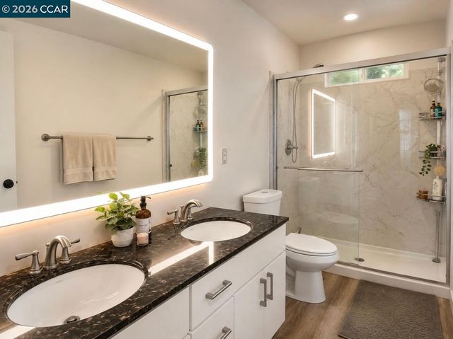 118 Cottonwood Ct, Hercules, CA 94547