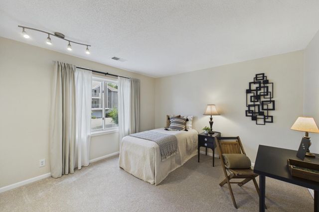 760 County Road F W 702, Shoreview, MN 55126