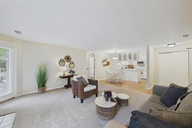 760 County Road F W 702, Shoreview, MN 55126