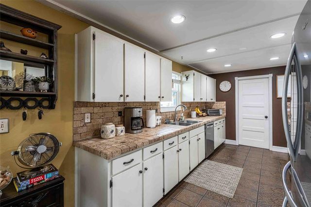 21855 OCEAN PINES DRIVE, Land O Lakes, FL 34639