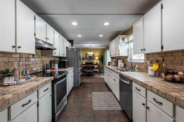 21855 OCEAN PINES DRIVE, Land O Lakes, FL 34639