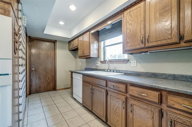 2817 Greenfield Drive, Edmond, OK 73012