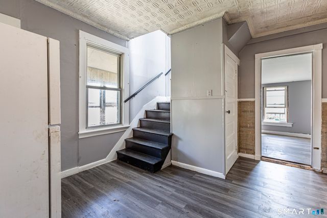 17 Hawthorne Terrace, Torrington, CT 06790