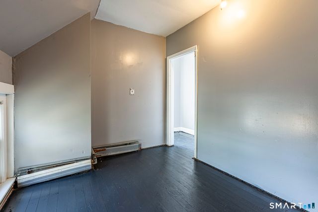 17 Hawthorne Terrace, Torrington, CT 06790