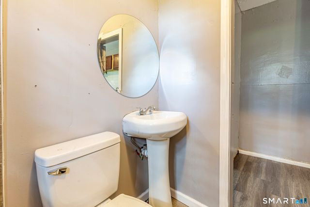 17 Hawthorne Terrace, Torrington, CT 06790