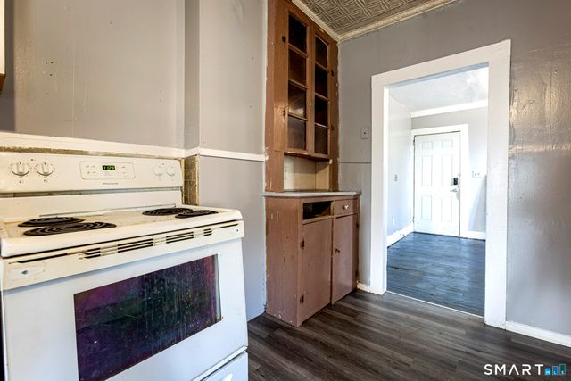 17 Hawthorne Terrace, Torrington, CT 06790