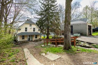 17 Hawthorne Terrace, Torrington, CT 06790