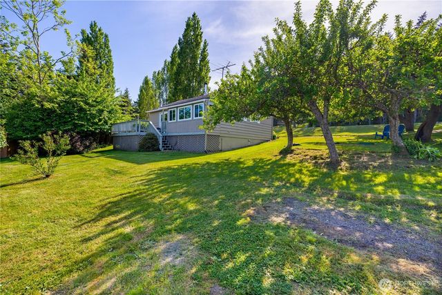 50 Ranchos Road, Friday Harbor, WA 98250