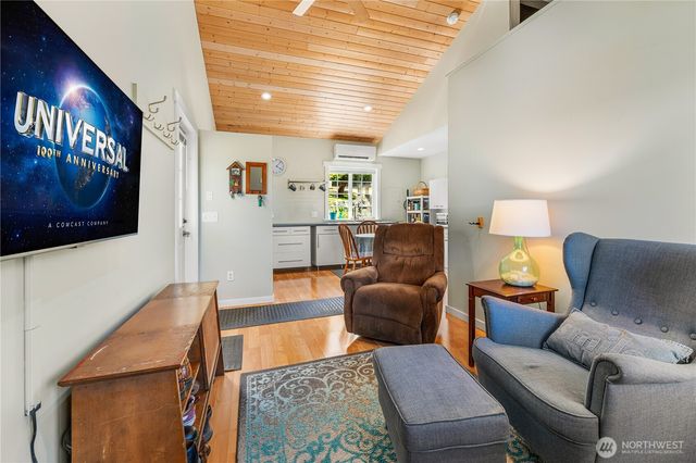 50 Ranchos Road, Friday Harbor, WA 98250