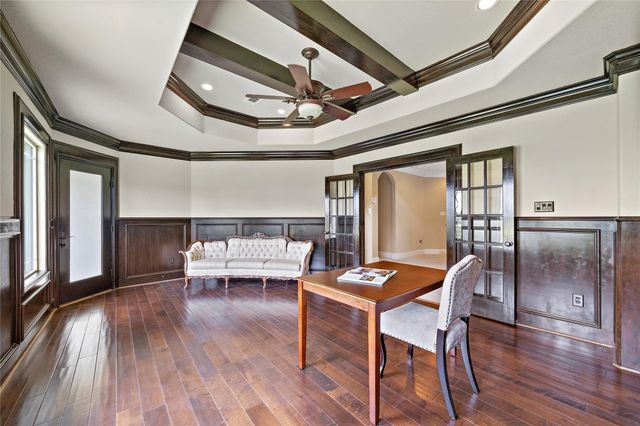 19182 Grandview Point, Montgomery, TX 77356