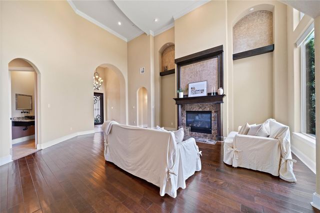 19182 Grandview Point, Montgomery, TX 77356