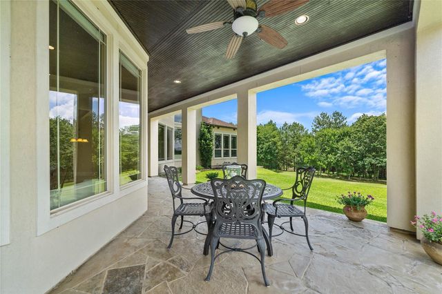 19182 Grandview Point, Montgomery, TX 77356