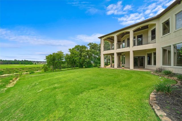 19182 Grandview Point, Montgomery, TX 77356