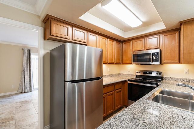 4212 48th 2, San Diego, CA 92115