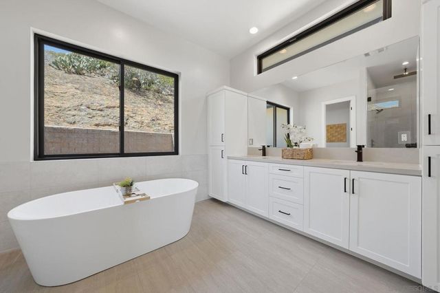 3916 Citrus, Fallbrook, CA 92028