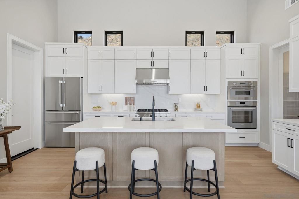 Image 13 of property listing at 3916 Citrus, Fallbrook, CA 92028