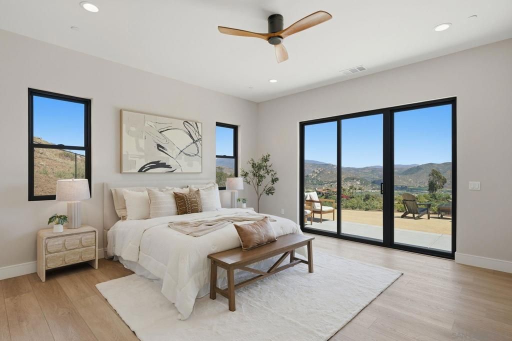 Image 25 of property listing at 3916 Citrus, Fallbrook, CA 92028