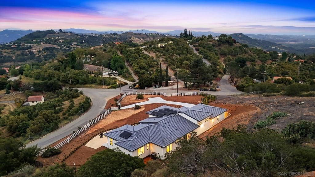 Image 66 of property listing at 3916 Citrus, Fallbrook, CA 92028