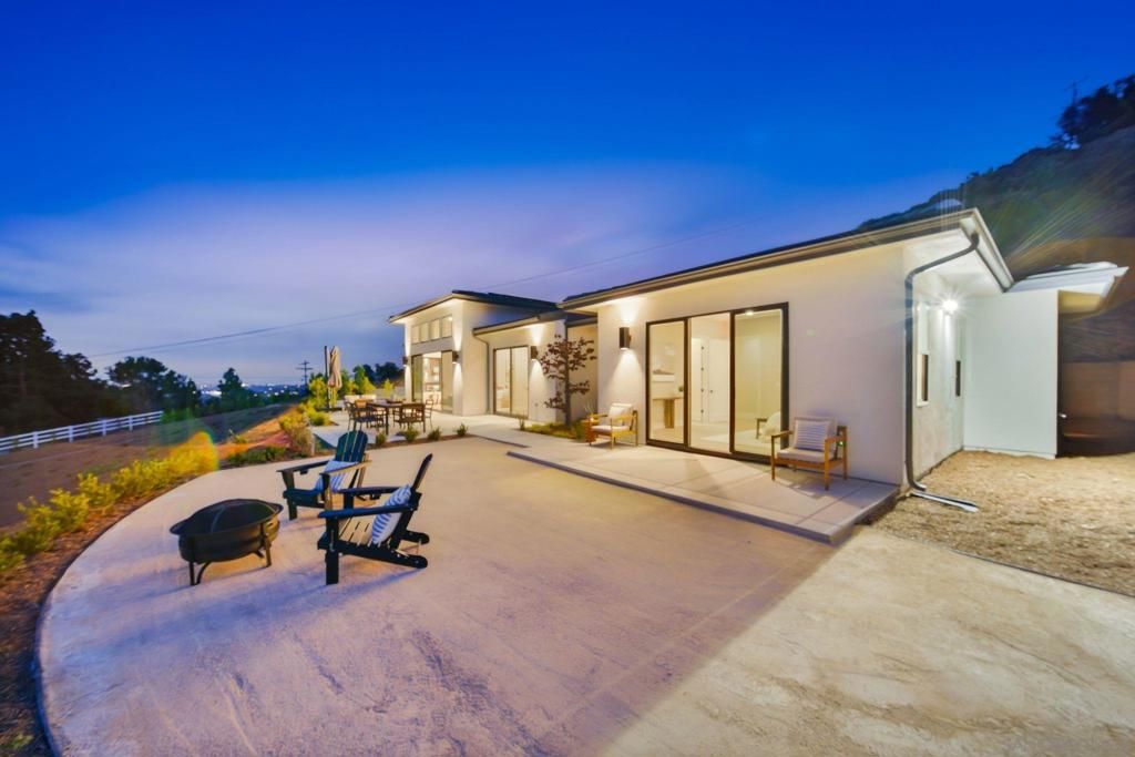 Image 71 of property listing at 3916 Citrus, Fallbrook, CA 92028