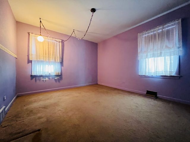 1860 Buckingham Avenue, Westchester, IL 60154