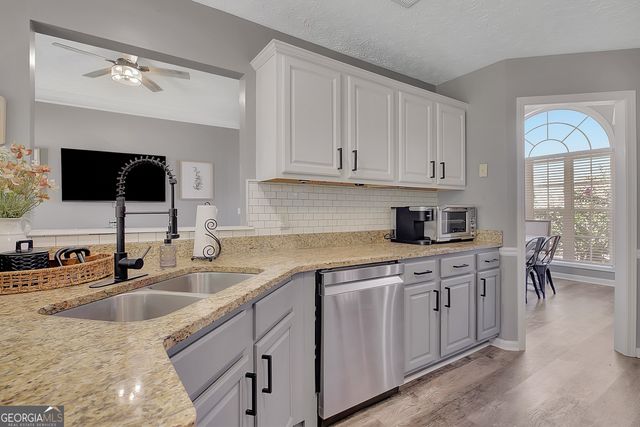 229 John Lovelace Road, Lagrange, GA 30241