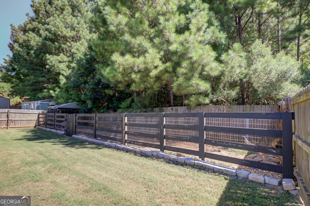 229 John Lovelace Road, Lagrange, GA 30241