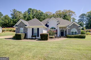 229 John Lovelace Road, Lagrange, GA 30241