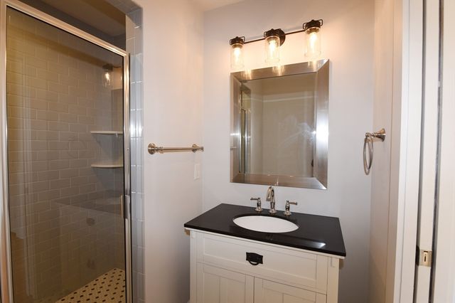 3 Proprietors Dr 7, Marshfield, MA 02050