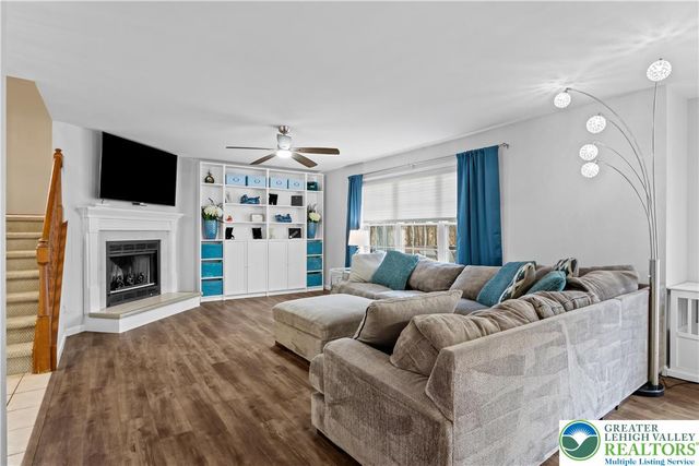 181 Lower Cherry Valley Road, Hamilton Twp, PA 18353