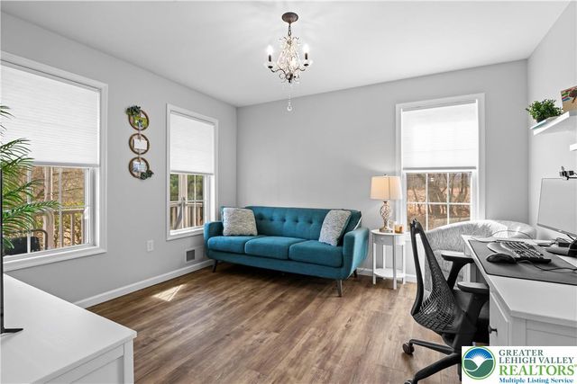 181 Lower Cherry Valley Road, Hamilton Twp, PA 18353