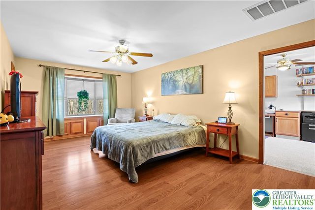 181 Lower Cherry Valley Road, Hamilton Twp, PA 18353