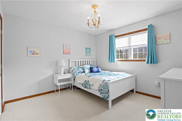 181 Lower Cherry Valley Road, Hamilton Twp, PA 18353