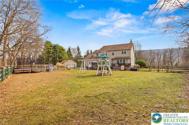 181 Lower Cherry Valley Road, Hamilton Twp, PA 18353