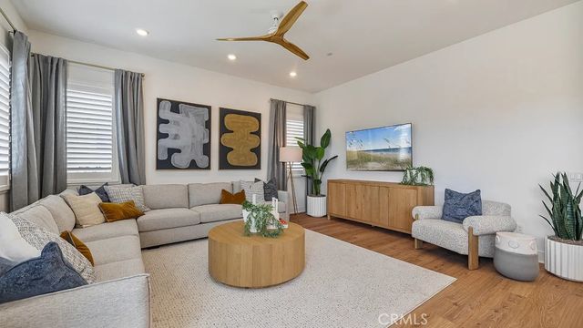 1212 Hinnen Avenue, Hacienda Heights, CA 91745