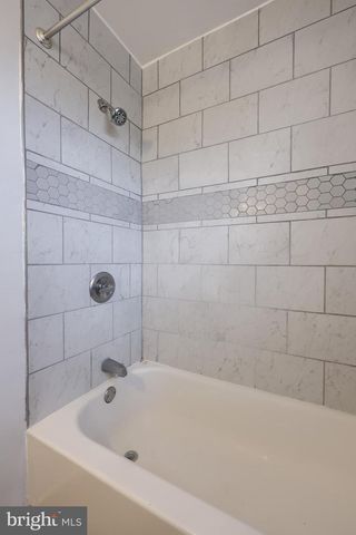 1754 DEVERS RD, York, PA 17404