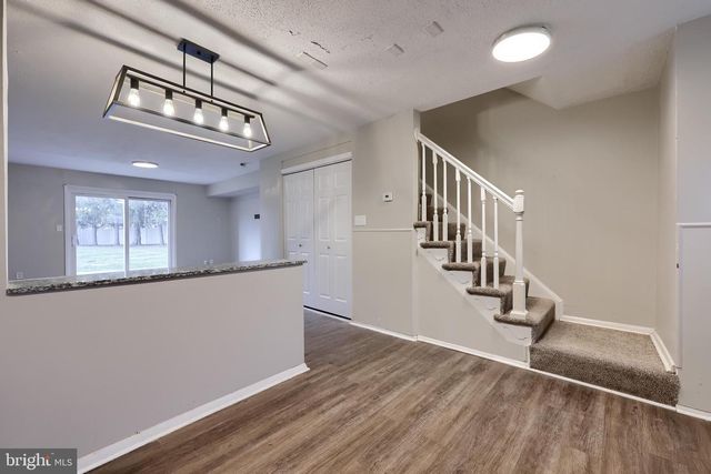 1754 DEVERS RD, York, PA 17404