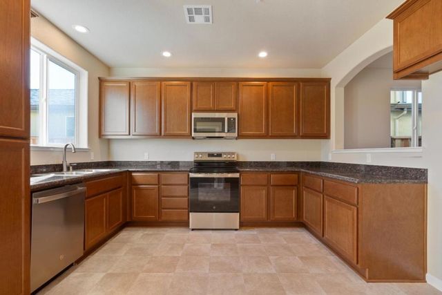 755 Aurora Way, King City, CA 93930