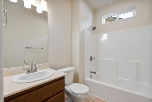 755 Aurora Way, King City, CA 93930