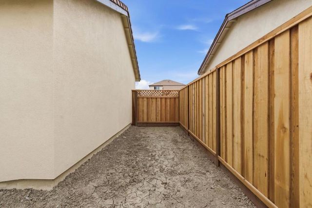 755 Aurora Way, King City, CA 93930