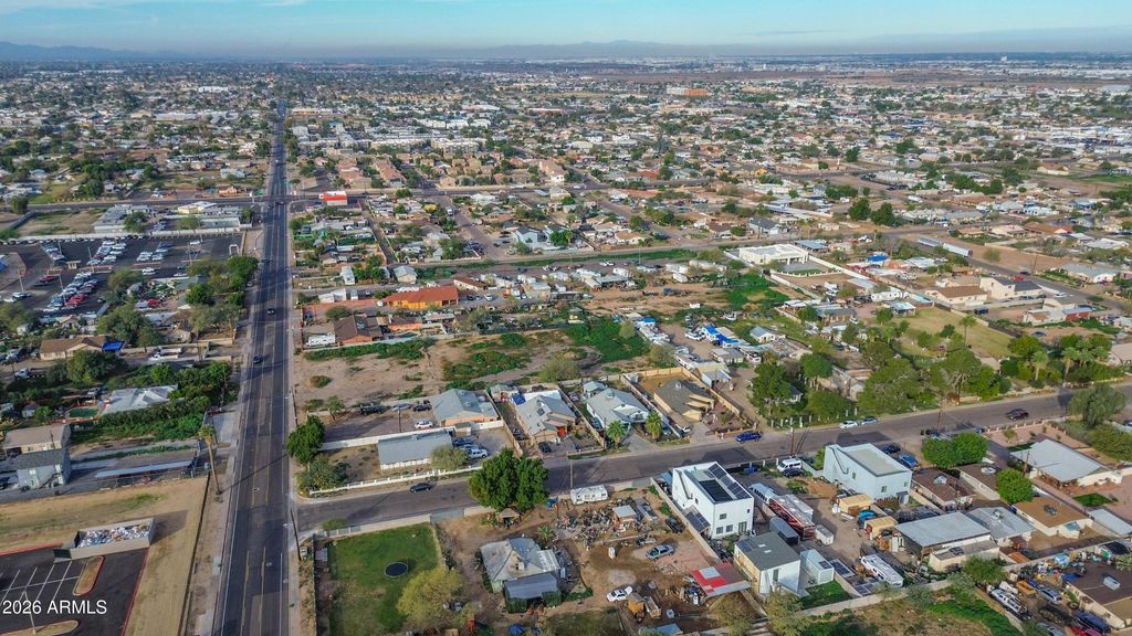 832 E ROESER Road -, Phoenix, AZ 85040 — photo 5