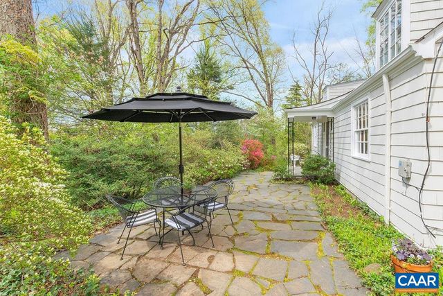 1426 DAIRY RD, Charlottesville, VA 22903