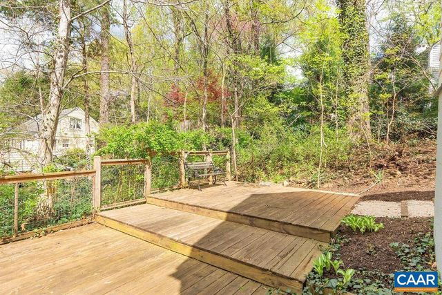 1426 DAIRY RD, Charlottesville, VA 22903