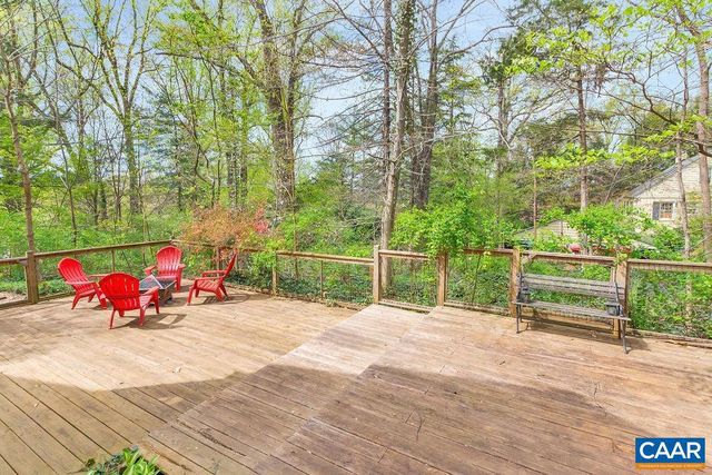 1426 DAIRY RD, Charlottesville, VA 22903