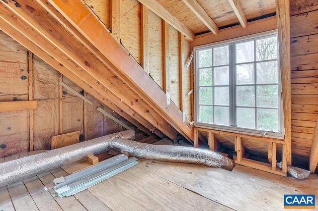 1426 DAIRY RD, Charlottesville, VA 22903