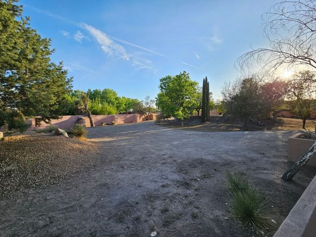 625 CAMINO DE CORRALES DEL NORTE, Corrales, NM 87048