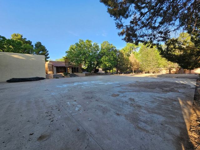 625 CAMINO DE CORRALES DEL NORTE, Corrales, NM 87048