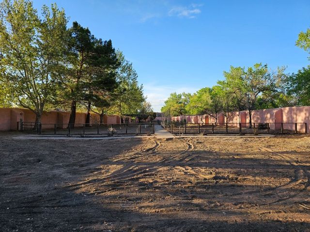625 CAMINO DE CORRALES DEL NORTE, Corrales, NM 87048