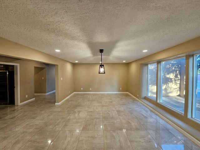 625 CAMINO DE CORRALES DEL NORTE, Corrales, NM 87048