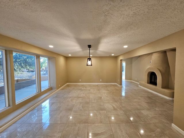 625 CAMINO DE CORRALES DEL NORTE, Corrales, NM 87048