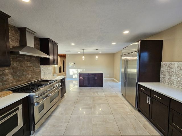 625 CAMINO DE CORRALES DEL NORTE, Corrales, NM 87048